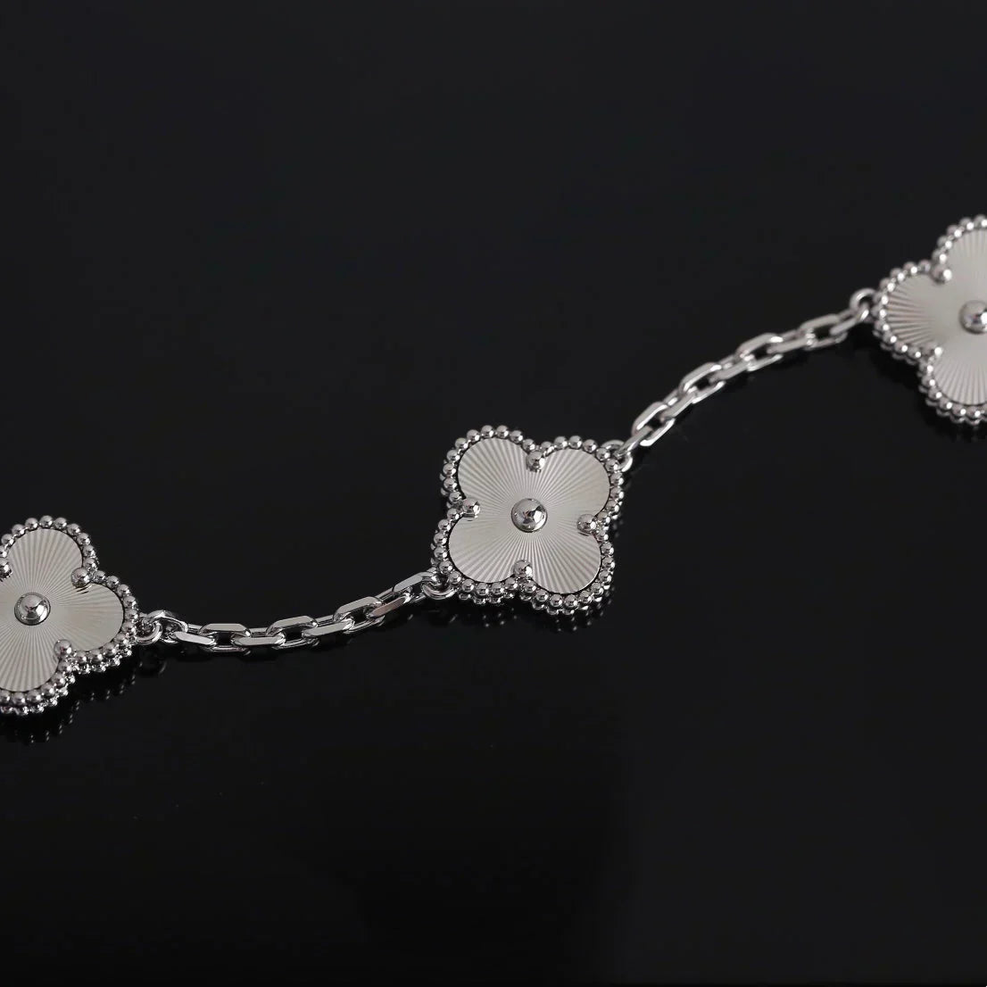 Clover Bracelet | Silver
